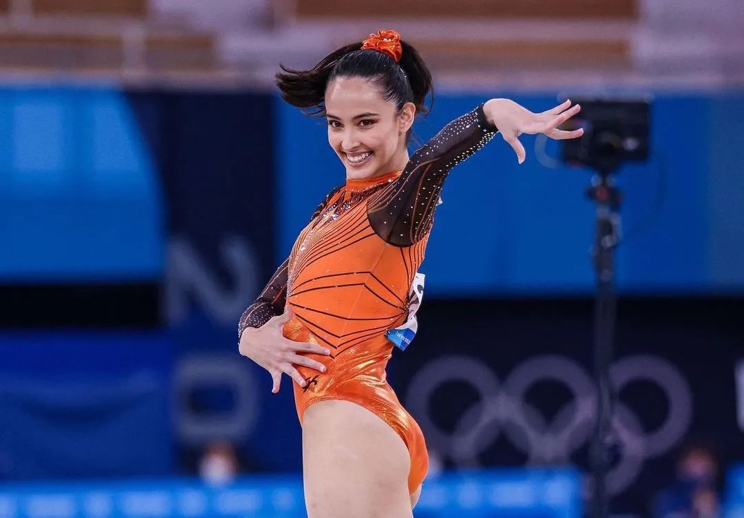 迈阿密马林鱼名将费南德兹因意外逝世后，其 16 号球衣成为马林鱼队永久的精神支柱